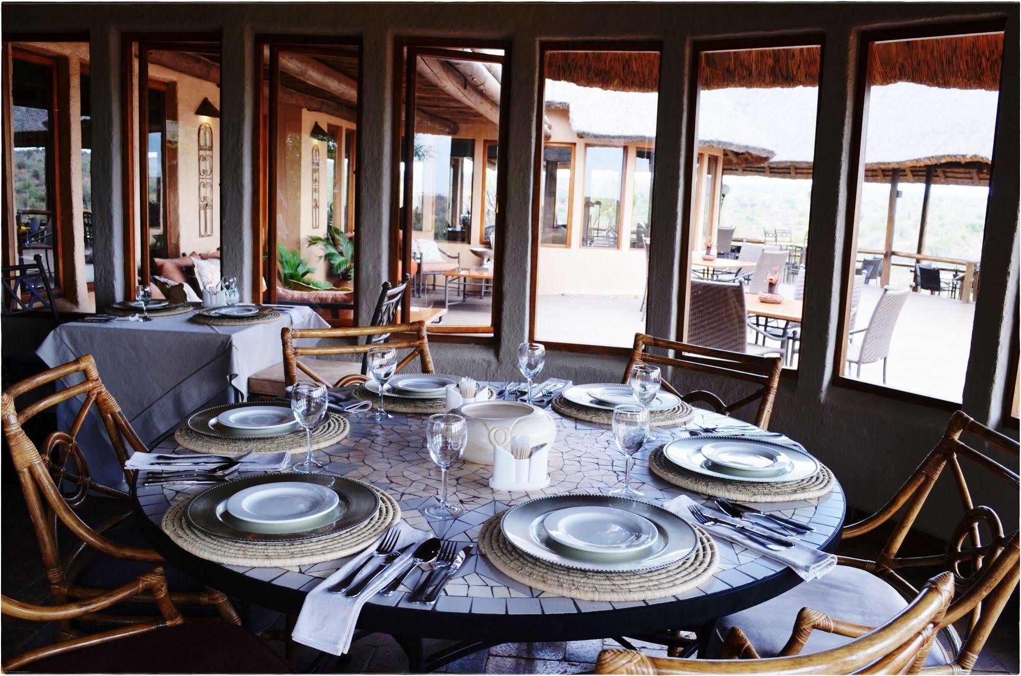 Bona Bona Game Lodge Wolmaransstad Bagian luar foto