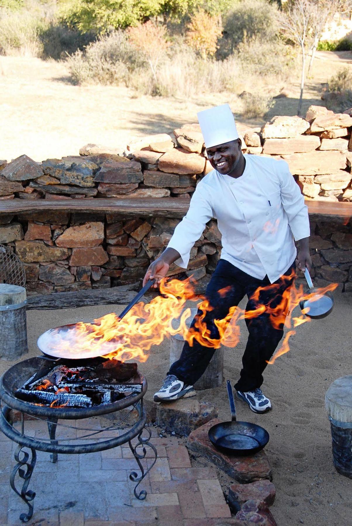 Bona Bona Game Lodge Wolmaransstad Bagian luar foto
