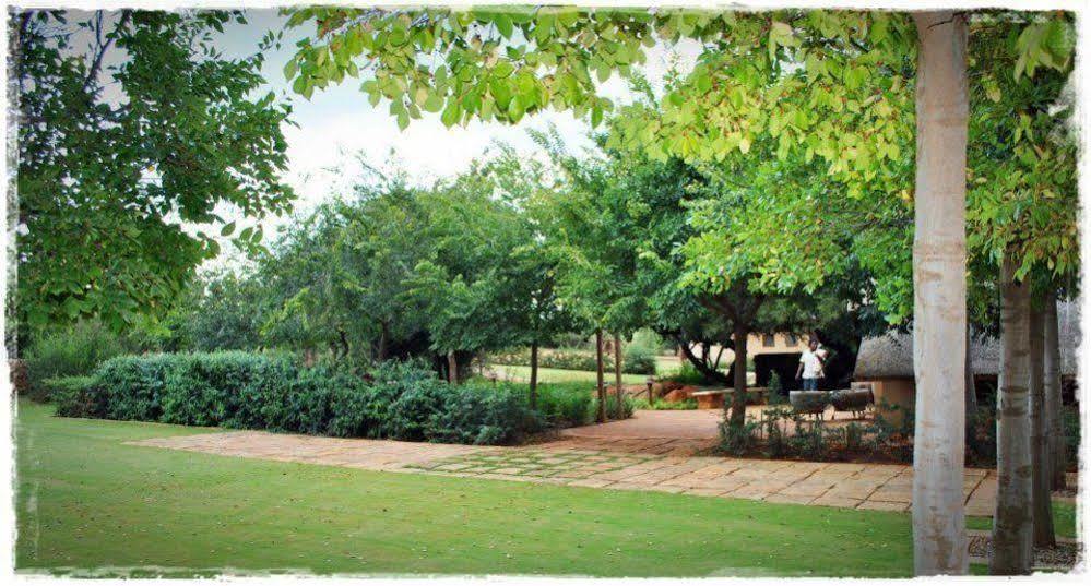 Bona Bona Game Lodge Wolmaransstad Bagian luar foto